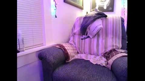 Snapshot of horny_willing_ready chatting on December 2025 12:43:01 PM Horny Willing Ready online show from December 2025 12:43:01 PM