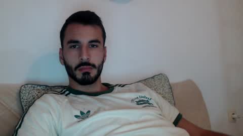 hornyasfuckk33 online show from December 2024 11:40:01 PM