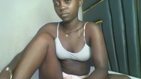 Bella online show from December 2025 05:37:01 AM