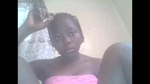 hornygal001 online show from February 2025 05:37:01 AM