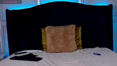 AshlineKatte online show from February 2025 12:21:01 AM