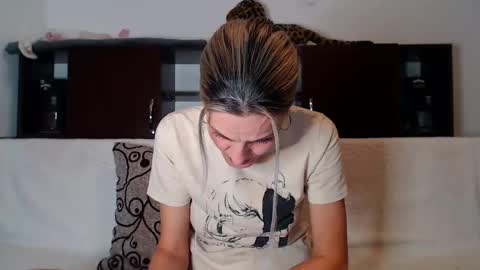 Snapshot of hornygirllx chatting on November 2025 04:58:02 PM AshlineKatte online show from November 2025 04:58:02 PM