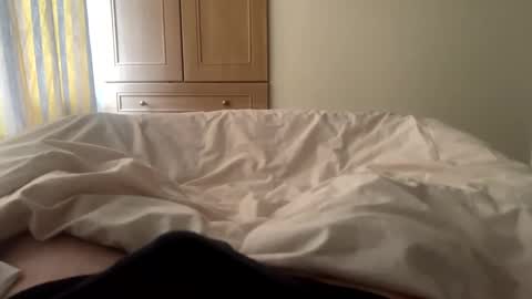 Snapshot of hornyian91 chatting on December 2024 11:18:01 AM Liverpool lad online show from December 2024 11:18:01 AM