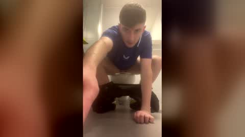 hornyjohnxc online show from April 2026 03:52:01 PM