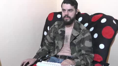 Snapshot of hornymaster93 chatting on February 2025 02:52:01 AM hornymaster online show from February 2025 02:52:01 AM