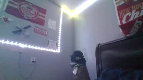 Snapshot of hornypierceddad chatting on April 2026 12:30:01 AM hornypierceddad online show from April 2026 12:30:01 AM