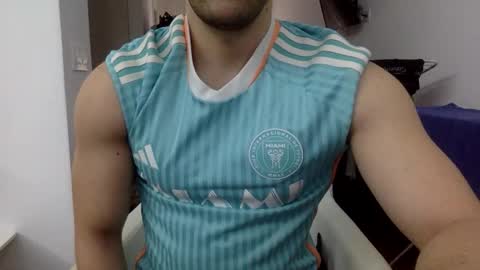 hornyspaniard93 online show from February 2026 12:53:02 PM