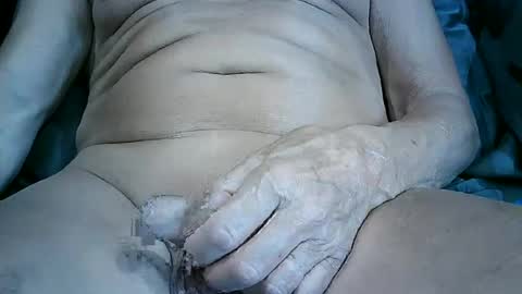 Snapshot of hornytomuk1 chatting on June 2026 08:14:02 AM hornytomuk1 online show from June 2026 08:14:02 AM