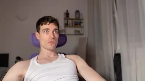 Snapshot of hornytwunk01 chatting on December 2025 01:20:02 PM hornytwunk01 online show from December 2025 01:20:02 PM