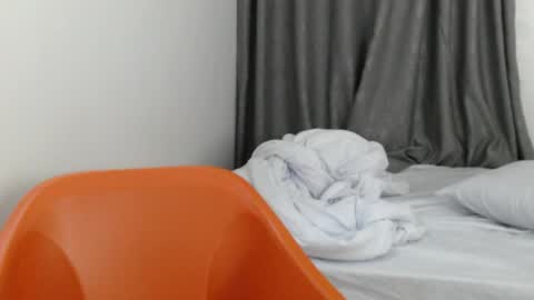 hornyxbum online show from May 2026 05:13:02 AM
