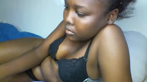 Snapshot of hornyy_cutie chatting on January 2026 06:21:02 PM Its Cora online show from January 2026 06:21:02 PM