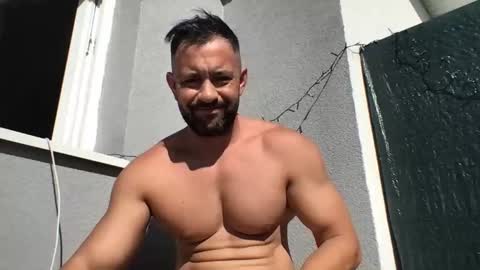 Chriss90 online show from May 2026 06:18:02 AM