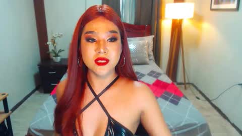 Snapshot of hostessamarats chatting on October 2025 05:04:01 AM Amara online show from October 2025 05:04:01 AM