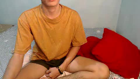 Snapshot of hot_8inchtwink chatting on January 2025 09:50:02 AM Rylle online show from January 2025 09:50:02 AM