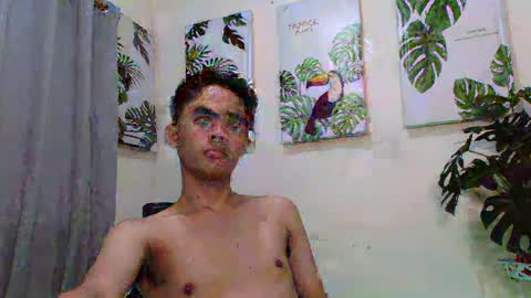 Snapshot of hot_8inchtwink chatting on January 2025 06:12:01 AM Rylle online show from January 2025 06:12:01 AM