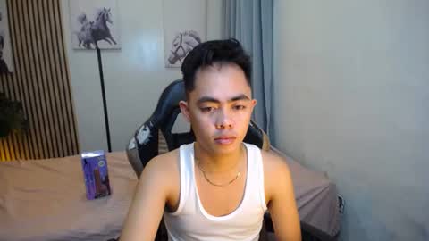 Snapshot of hot_8inchtwink chatting on October 2025 07:01:02 PM Rylle online show from October 2025 07:01:02 PM