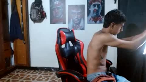 hot__mechanic online show from June 2026 12:43:01 PM
