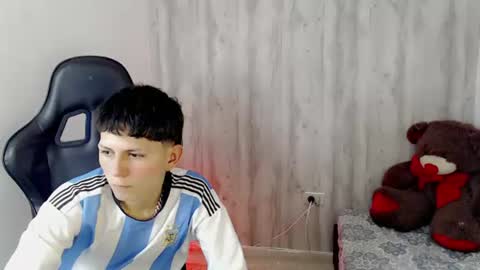 Snapshot of hot_athletes_ chatting on July 2026 09:18:02 PM SEBASTIAN online show from July 2026 09:18:02 PM