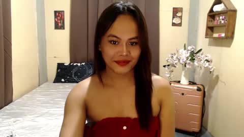 Snapshot of hot_babe0802 chatting on December 2024 11:50:01 PM HANNA online show from December 2024 11:50:01 PM