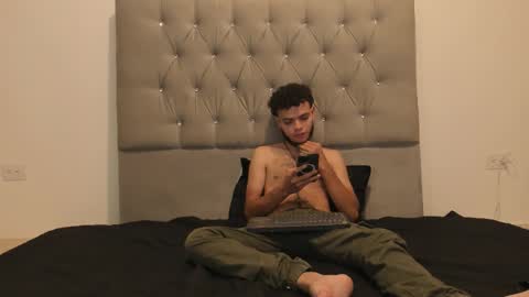 Snapshot of hot_bad_boy69 chatting on January 2026 08:44:01 PM hot bad boy69 online show from January 2026 08:44:01 PM