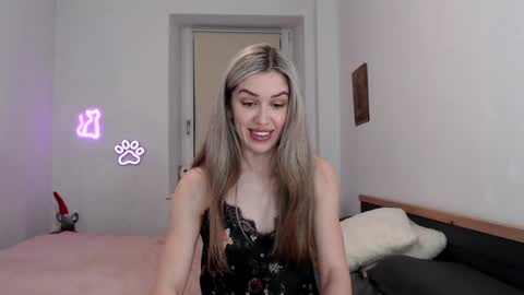 Dashka online show from February 2025 10:43:02 PM