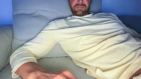 Bobby online show from April 2026 08:42:02 PM