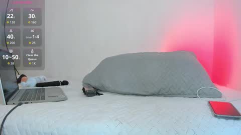 hot boy 04 online show from December 2025 02:43:02 AM