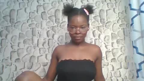 sweet cammy online show from May 2026 05:46:02 AM