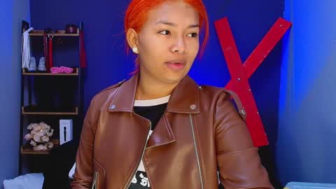 hot chocolate 4u online show from February 2025 12:17:02 PM