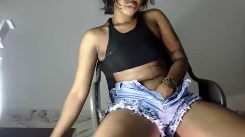 Snapshot of hot_chocoxxxx chatting on February 2025 07:23:02 PM sonia mis choco online show from February 2025 07:23:02 PM