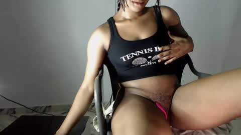 Snapshot of hot_chocoxxxx chatting on February 2025 09:53:02 PM sonia mis choco online show from February 2025 09:53:02 PM