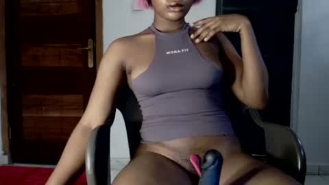 Snapshot of hot_chocoxxxx chatting on October 2025 07:50:01 AM sonia mis choco online show from October 2025 07:50:01 AM