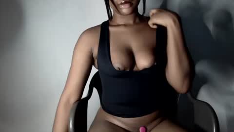 Snapshot of hot_chocoxxxx chatting on October 2025 05:51:01 AM sonia mis choco online show from October 2025 05:51:01 AM