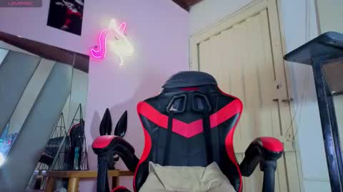 destinyk online show from February 2026 11:05:02 PM