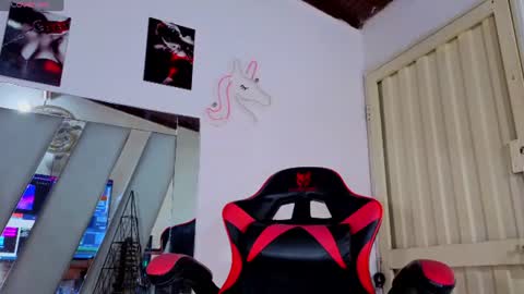destinyk online show from July 2026 09:30:01 PM