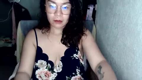 hot_emma1112 online show from July 2026 12:40:01 PM
