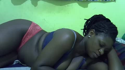 hot_girlly online show from February 2026 06:10:01 AM