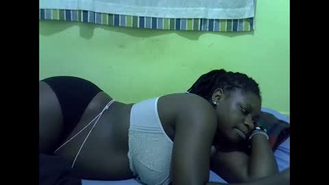 hot_girlly online show from April 2026 06:31:02 AM