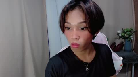 Snapshot of hot_khianna chatting on May 2026 06:35:02 PM Khianna online show from May 2026 06:35:02 PM