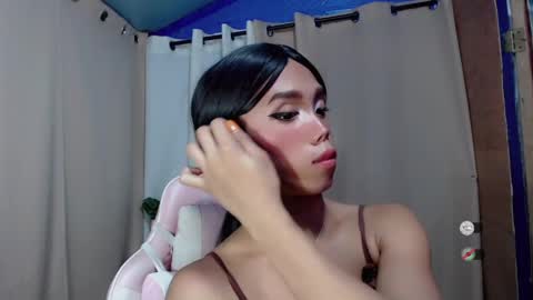 Snapshot of hot_khianna chatting on May 2026 04:15:02 PM Khianna online show from May 2026 04:15:02 PM