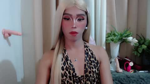 Snapshot of hot_khianna chatting on May 2026 02:11:02 PM Khianna online show from May 2026 02:11:02 PM