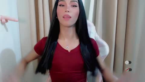 Khianna online show from June 2026 03:25:02 PM