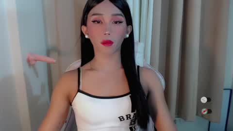 Khianna online show from June 2026 03:02:01 PM