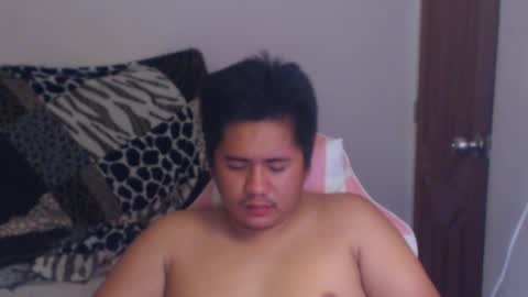 hot_kiel online show from April 2026 04:04:01 PM