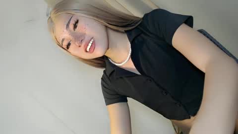 hot_little_angel18 online show from June 2026 03:08:02 AM