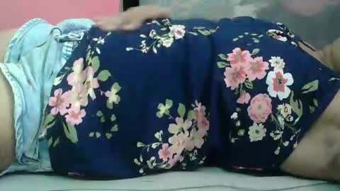 hotmama online show from September 2025 07:46:02 AM