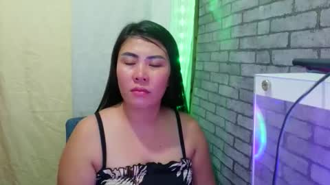 hot_marilou online show from April 2026 05:19:01 AM