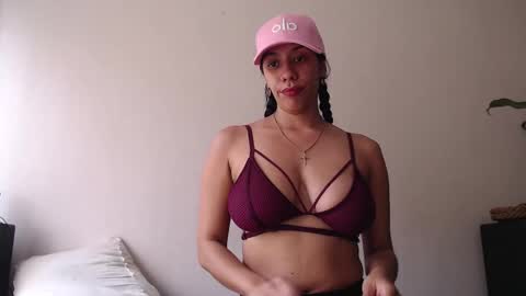 Hot Latin Marriage online show from March 2025 06:11:01 PM
