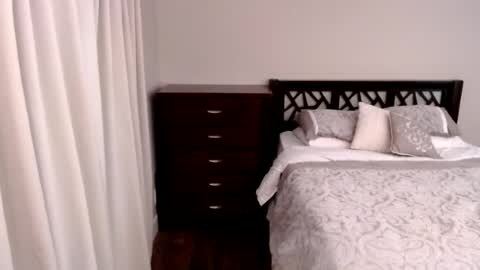 Rose Redwood online show from July 2026 11:33:01 PM