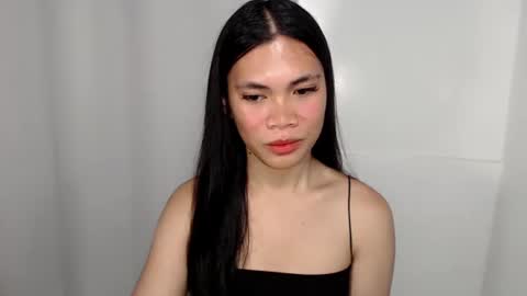 hot_pauline online show from May 2026 02:45:01 PM